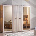 Akik Wardrobe