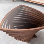 Krokodile Center Table
